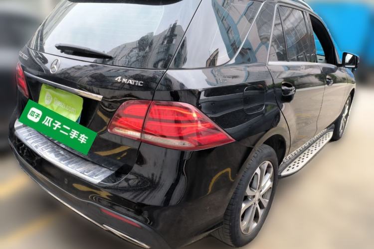 Used Mercedes-Benz GLE 2016 GLE 300 d 4MATIC Rear Right 45 Deg