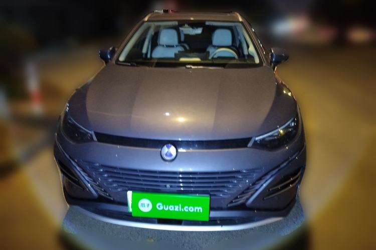 Used Denza N8 2023 Four-Wheel Drive Ultra-Hybrid Flagship Six-Seater Version
