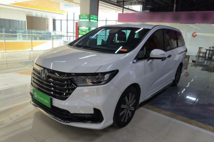 Used Honda Odyssey 2024 2.0L eHEV Sharp & Smart Edition