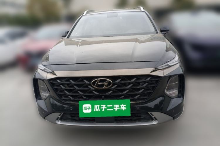 Used Hyundai Santa Fe 2023 Traveler 380T GDi Automatic Two-Wheel Drive GLX Elite Edition
