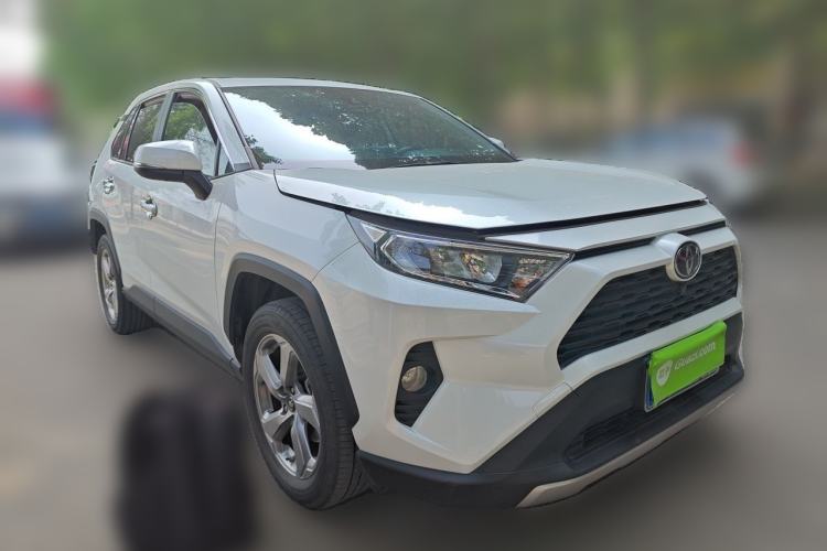 Used Toyota RAV4 2022 2.0L CVT Two-Wheel Drive Fashion Edition

