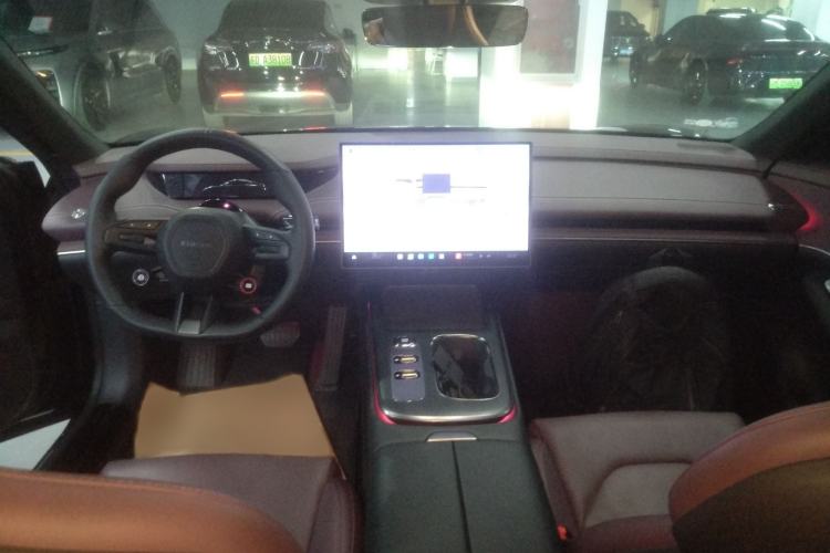 Used Xiaomi Auto SU7 2024 Rear-Drive Long-Range Intelligent Driving Version
