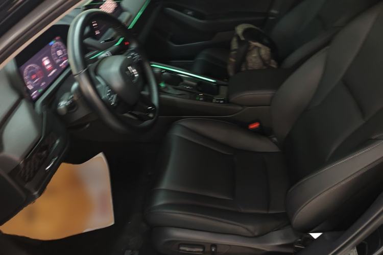 Used Honda Accord 2024 260TURBO Luxury Edition Left Front Seat