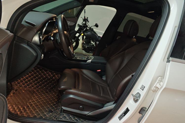 Used Mercedes-Benz GLC 2021 GLC 260 L 4MATIC Dynamic Edition