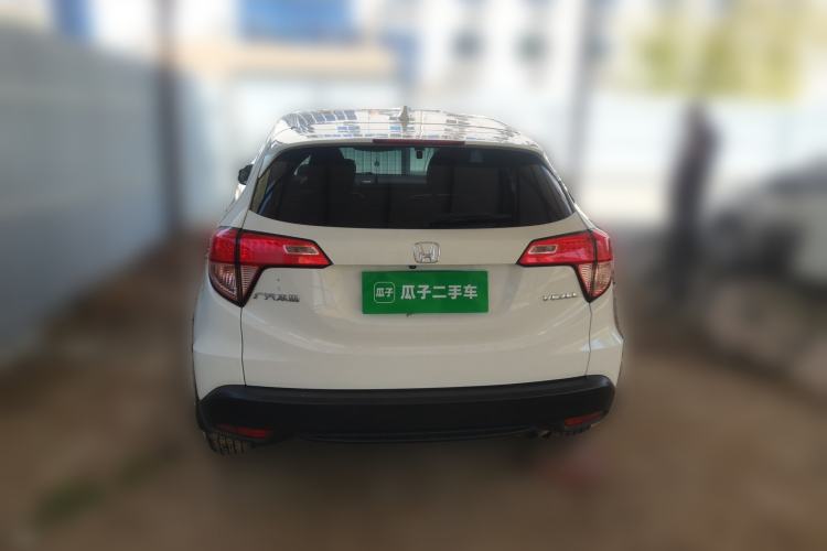 Used Honda Vezel 2016 1.8L CVT Front-Wheel Drive Pioneer Edition Rear
