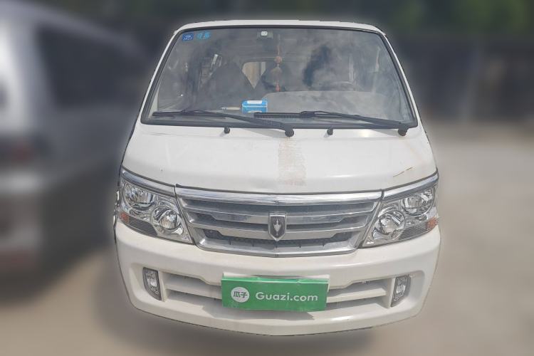 Used Jinbei Hiace 2018 2.0L Fifth-Generation Kuaiyun Luxury Standard Top 6-Seater V19S Front