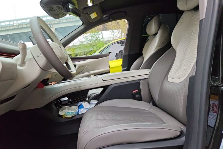 Used Deepal L07 2024 230Max Range-Extended Version Left Front Seat