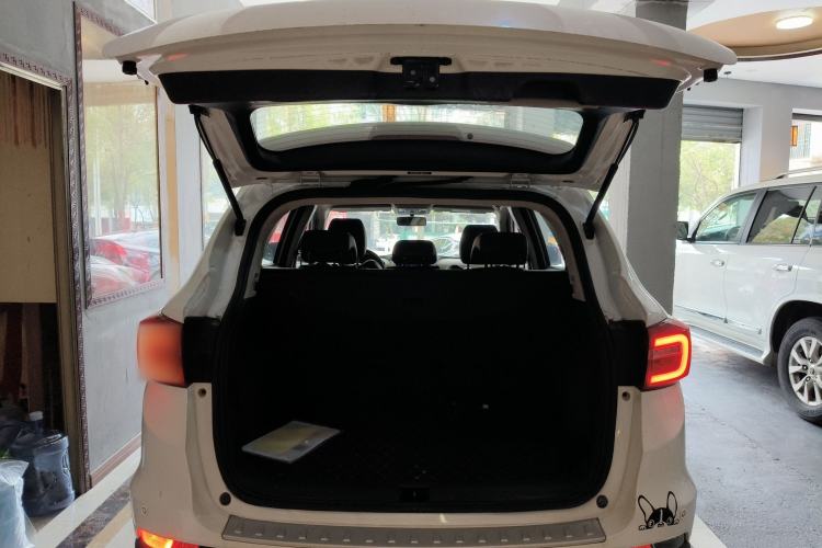 Used Dongfeng Aeolus AX7 2018 Classic 1.6T Automatic Luxury Model
