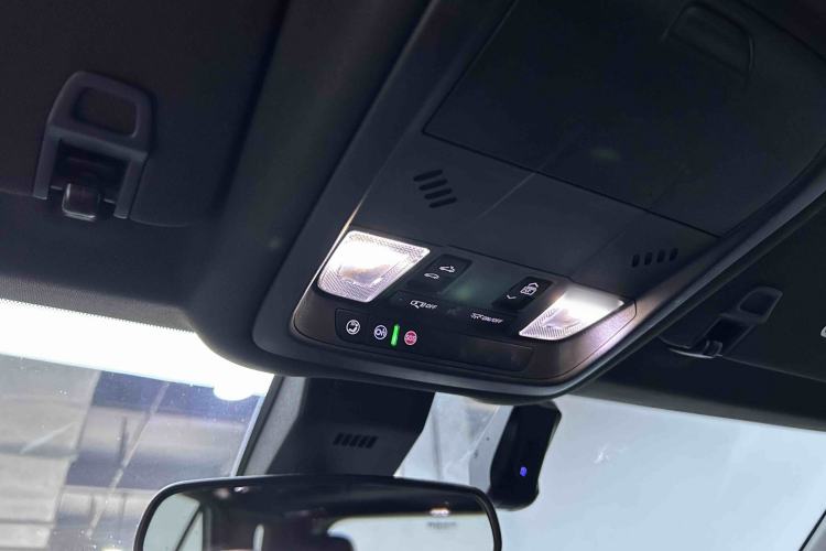 Used Chevrolet Equinox 2021 550T RS Smart Boundary-Pushing Edition
