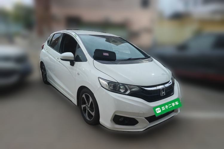Used Honda Fit 2018 1.5L Manual Comfort Version Front Right 45 Deg