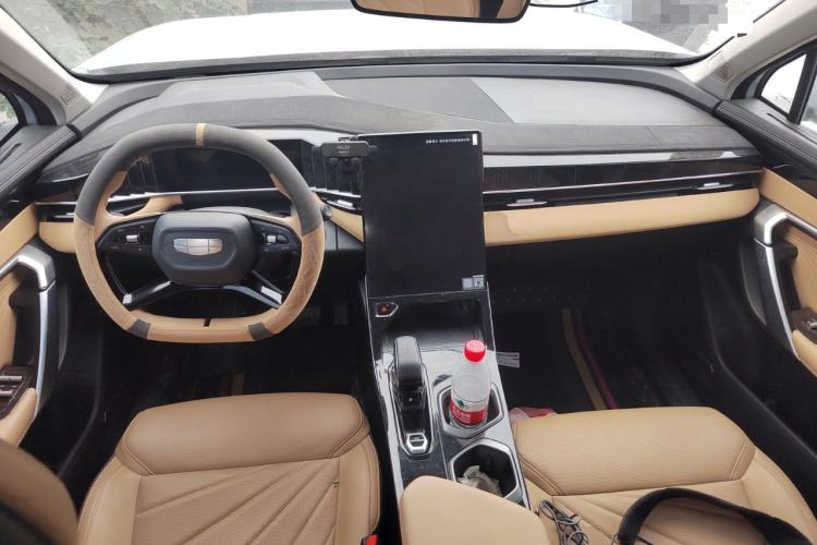 Used Geely Auto FX11 2023 1.5TD DCT Prestige Edition