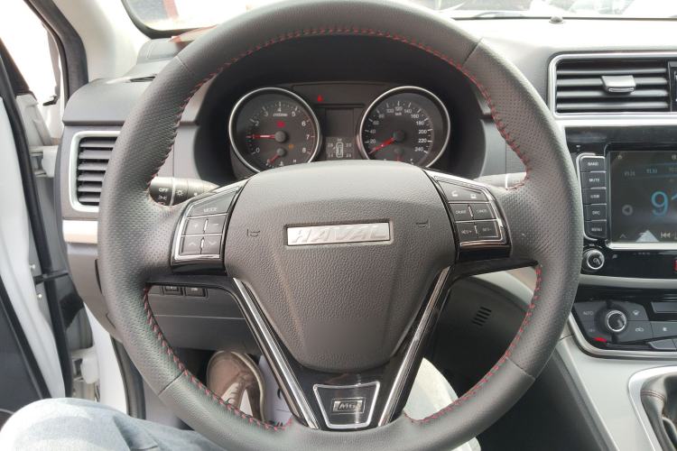 Used Haval M6 2019 1.5T Manual Two-Wheel Drive Elite Version China VI Standard
