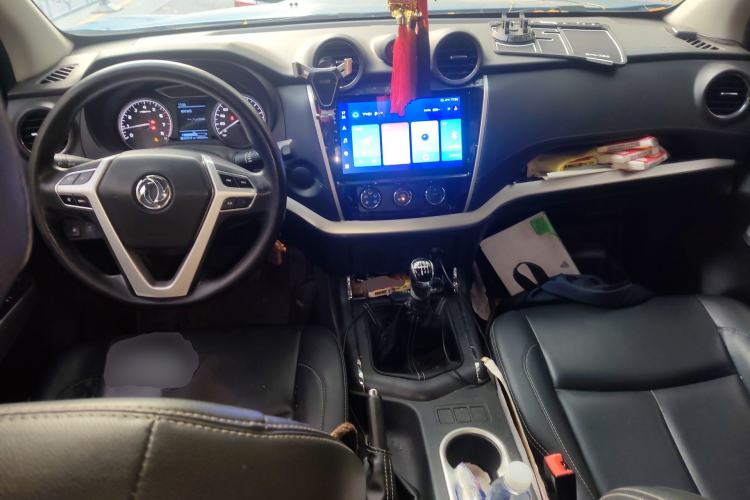 Used Dongfeng Palazzo 2021 1.8T Manual Two-Wheel Drive Elite Edition Center Console