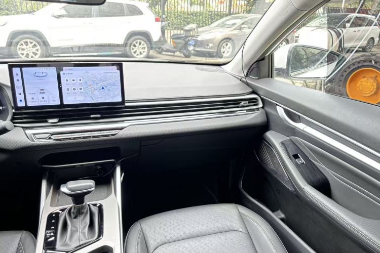 Used Geely Auto Emgrand 2023 4th Generation Champion Edition 1.5L CVT Prestige Model
