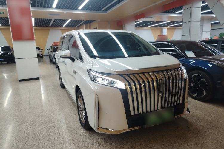 Used Wey Gaoshan 2023 Four-Wheel Drive Flagship Edition Front Right 45 Deg