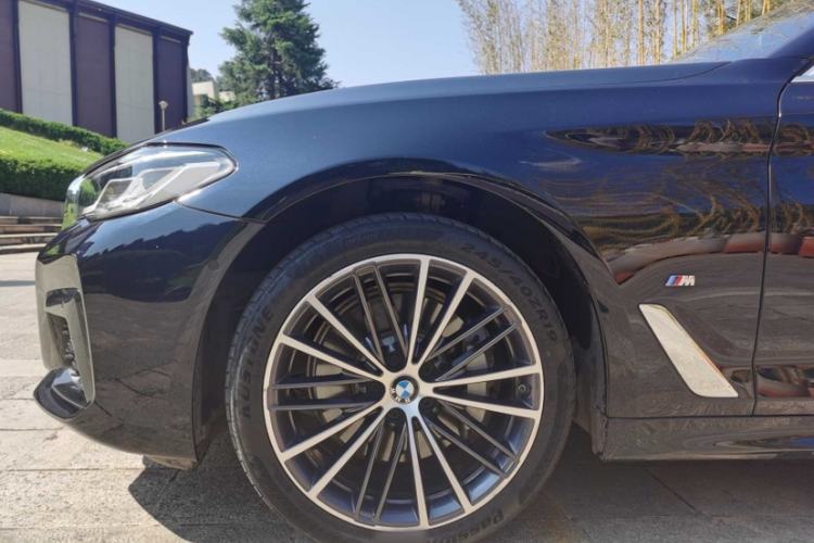 Used BMW 5 Series 2022 Restyled 530Li Leading Edition M Sport Package
