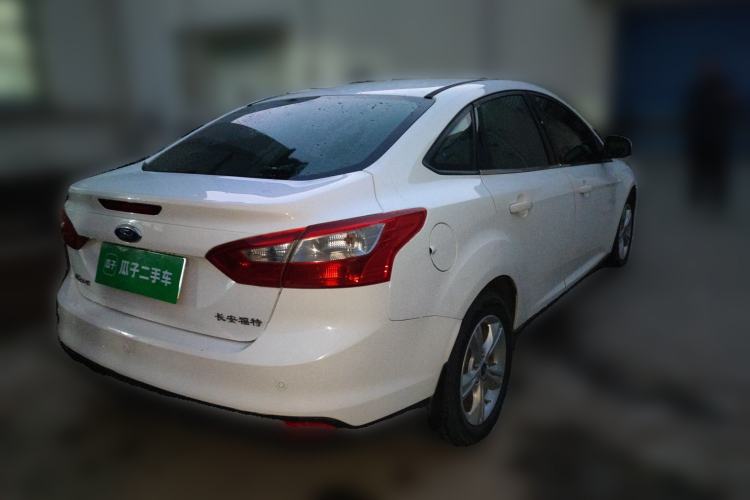 Used Ford Focus 2012 Sedan 1.6L Automatic Fashion Edition