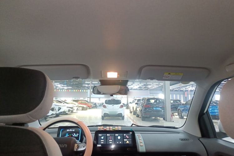 Used CHANGAN NEVO Lumin 2022 155 km – Refreshingly Sweet Edition Headliner