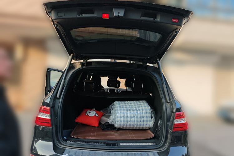 Used Mercedes-Benz M-Class 2014 ML 400 4MATIC Luxury Model