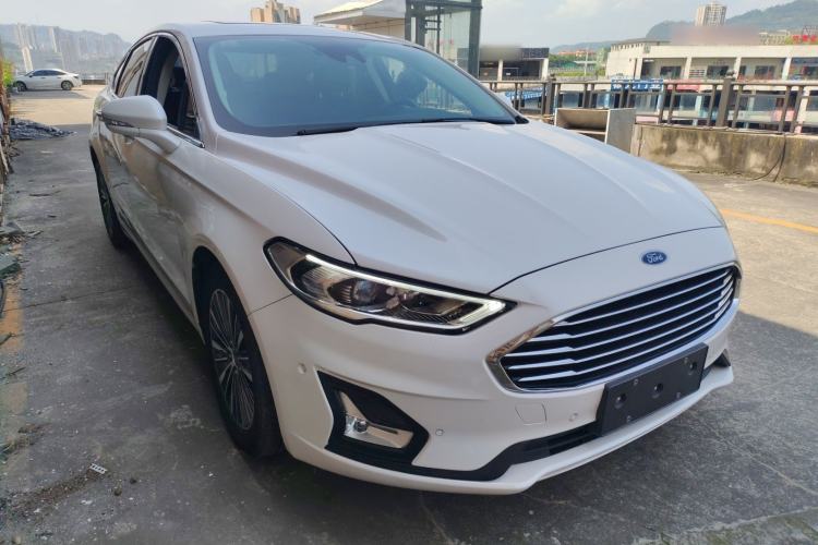 Used Ford Mondeo 2020 EcoBoost 180 Luxury Model Front Right 45 Deg