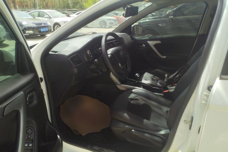 Used Citroen C3-XR 2017 1.6L Manual Pioneer Model Driver Seat