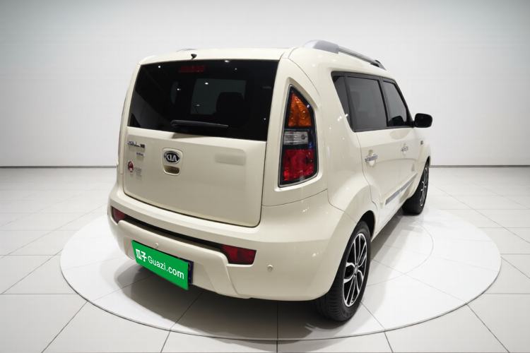Used Kia Soul 2013 1.6L AT Premium Exterior 5