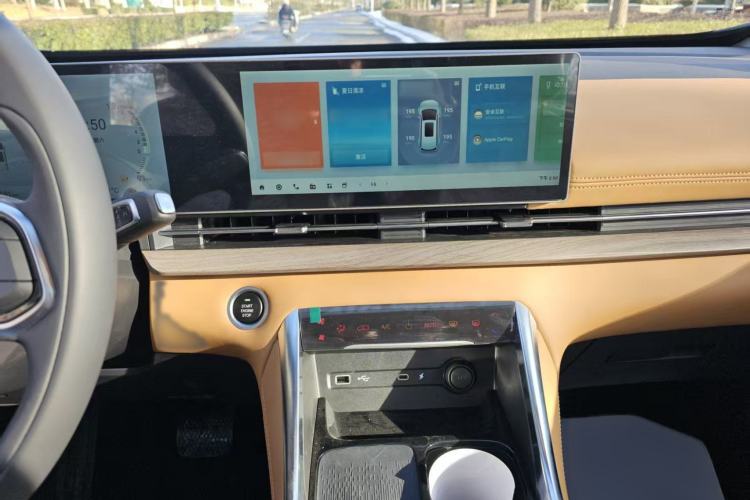 Used SAIC MAXUS Maxus G50 PHEV 2025 Leading Edition