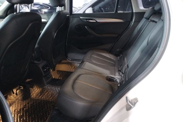 Used BMW X1 2016 sDrive18Li Fashion Model Left Rear Seat