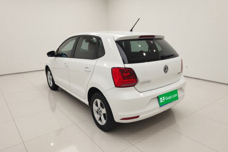 Used Volkswagen Polo 2016 1.4L Manual Fashion Model