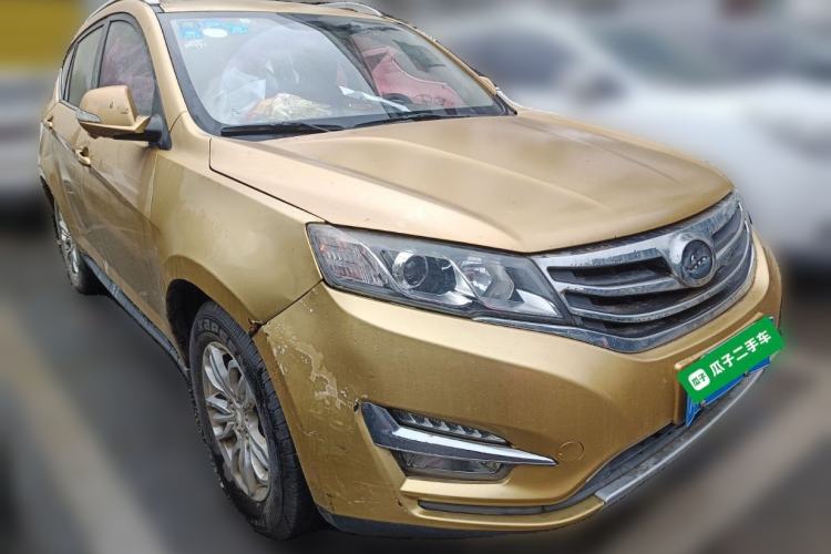 Used Land X5 2016 Plus 1.5T Manual Innovation Edition Front Right 45 Deg