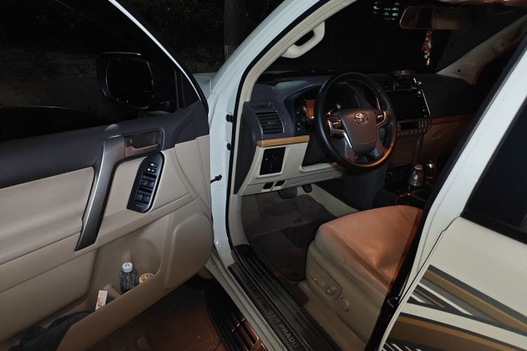 Used Toyota Prado 2018 3.5L Automatic TX-L NAVI Driver Seat