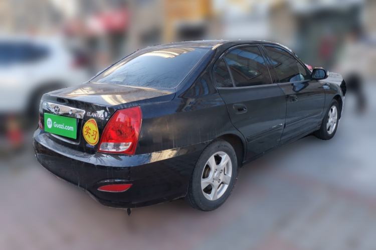 Used Hyundai Elantra 2011 1.6L Manual Comfort Version
