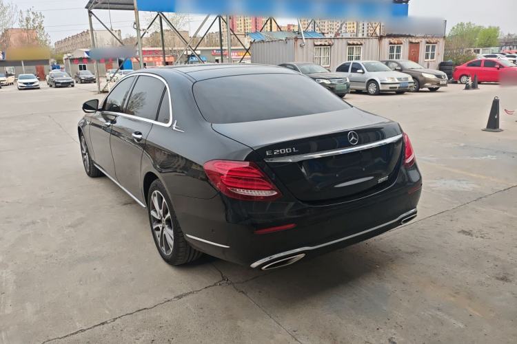 Used Mercedes-Benz E-Class 2016 E 200 L
