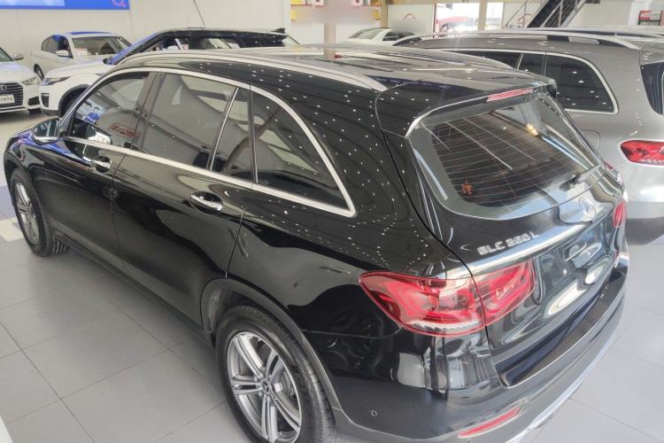 Used Mercedes-Benz GLC 2021 GLC 260 L 4MATIC Dynamic Edition
