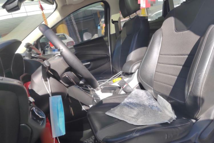 Used Ford Kuga 2013 1.6L GTDi Two-Wheel-Drive Trend Model