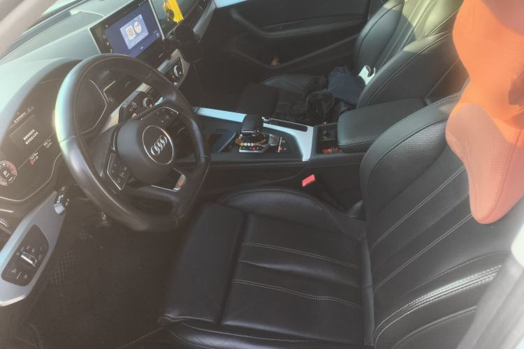 Used Audi A4L 2022 40 TFSI Luxury Dynamic Model