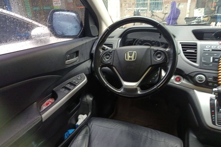 Used Honda CR-V 2012 2.4L four-wheel drive luxury version