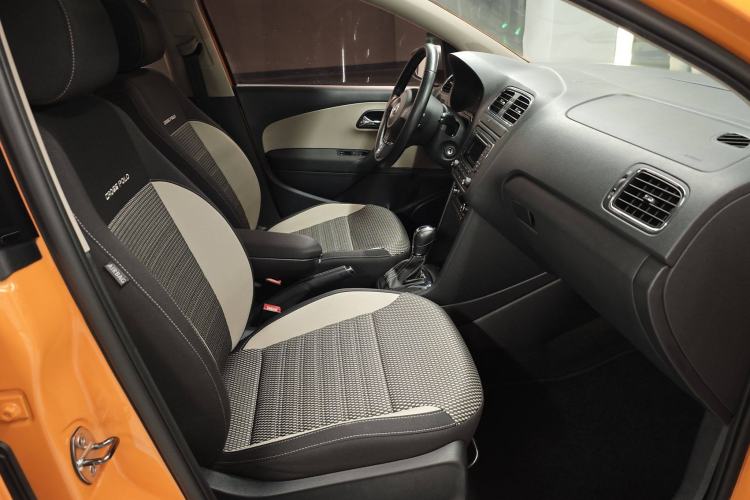 Used Volkswagen Polo 2012 1.6L Cross Polo Automatic Transmission
