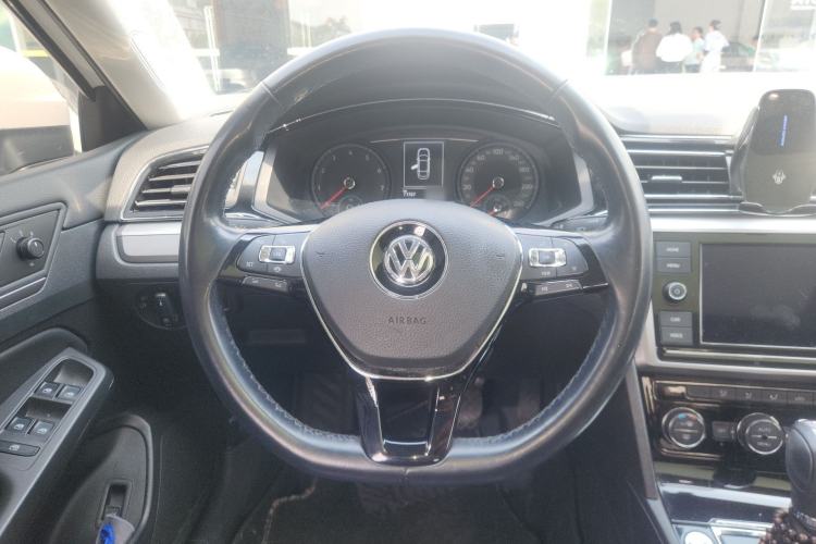 Used Volkswagen Lamando 2019 280TSI DSG Comfort Edition China VI standard Steering Wheel