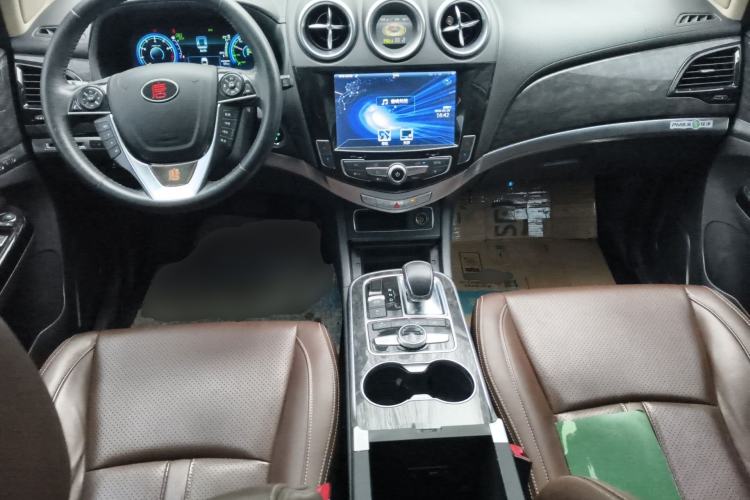 Used BYD Tang New Energy 2015 2.0T Four-Wheel-Drive Flagship Model