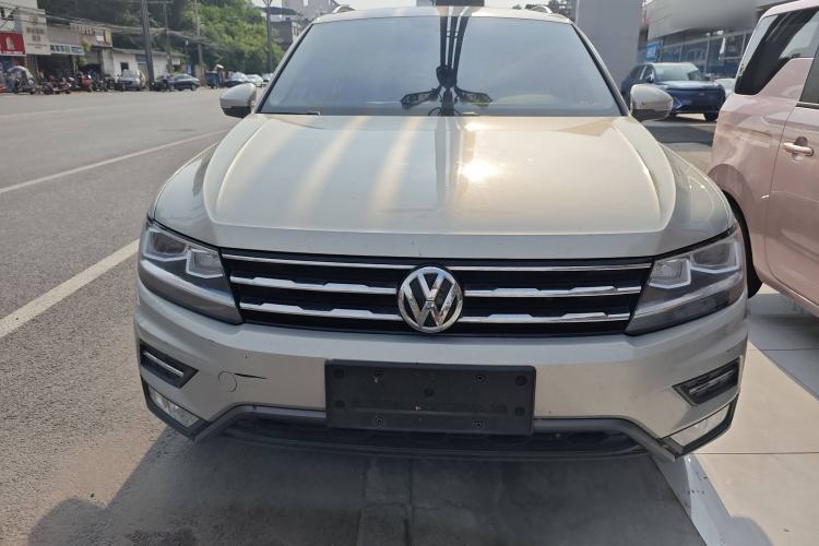 Used Volkswagen Tiguan L 2018 330TSI Automatic Two-Wheel Drive Luxury Edition