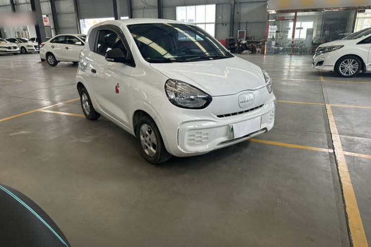 Used Roewe Clever 2021 302 km New Four-Seater Super-Efficient Version