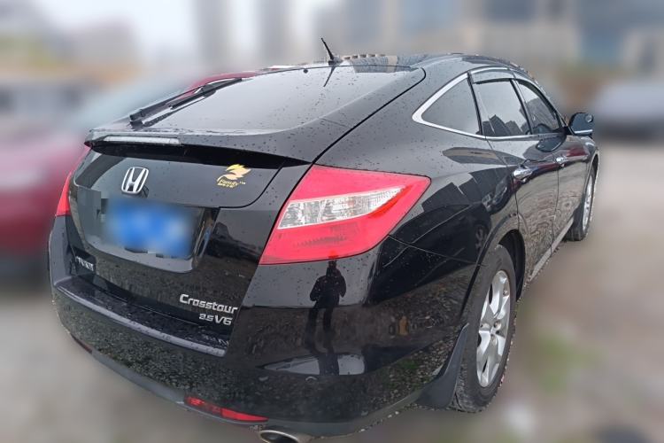 Used Honda Crosstour 2012 2.4L Luxury Edition Rear Right 45 Deg