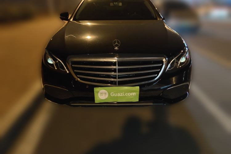 Used Mercedes-Benz E-Class 2019 E 300 L Sporty and Stylish Model