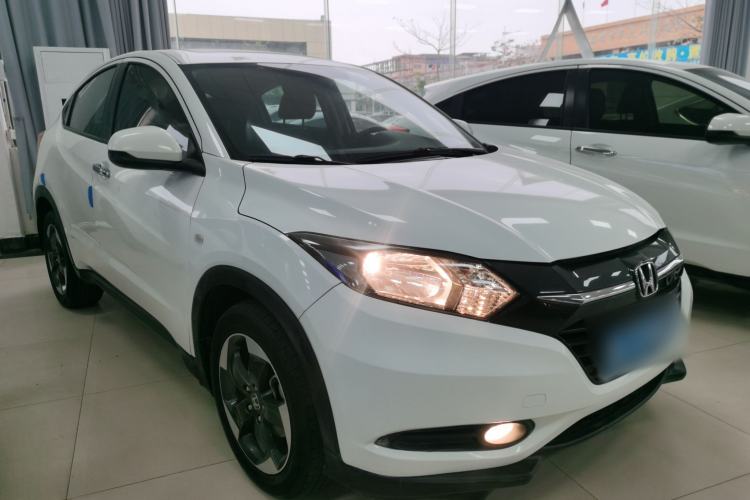 Used Honda Vezel 2016 1.8L CVT Front-Wheel Drive Pioneer Edition