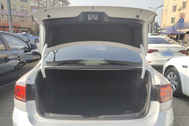 Used Volkswagen Lamando 2018 230TSI DSG Fashion Edition