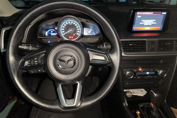 Used Mazda 3 Axela 2017 Sedan 1.5L Automatic Luxury Model China VI Standard
