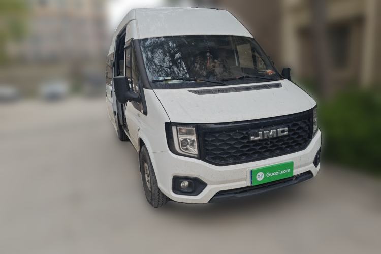Used JMC Fushun 2022 2.0T Manual Multi-Function Passenger Vehicle Mid-Range High Roof 6-7 Seats Front Right 45 Deg