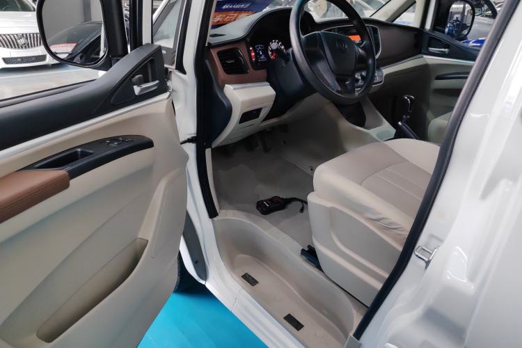 Used FORTHING Lingzhi 2019 M5L 1.6L 7-Seater Base Model China VI Standard