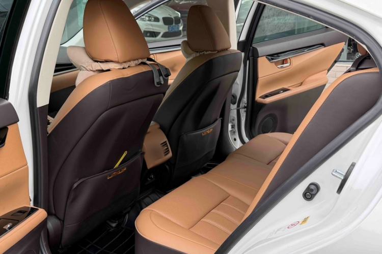 Used Lexus ES 2015 200 Elite Edition Interior 5